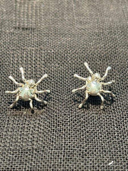 Navajo handcrafted sterling silver spider earrings  NM144