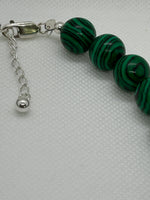 Beautify your Neck, Choker necklace in Malachite and sterling silver. SR2023