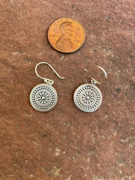 Sterling silver circular mandala earrings. PS22