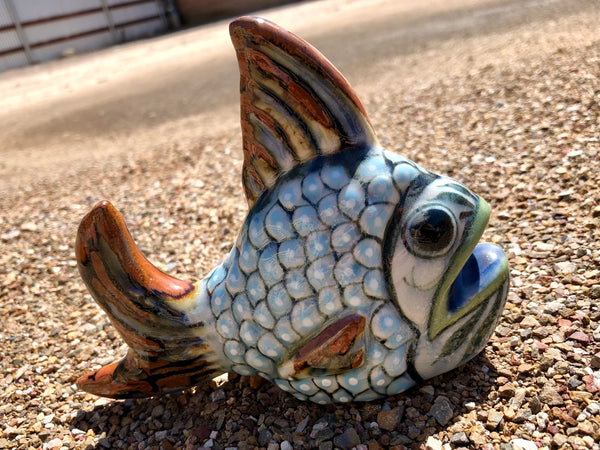 Ken Edwards Pottery Parrot figurine in stoneware (KE.E29)